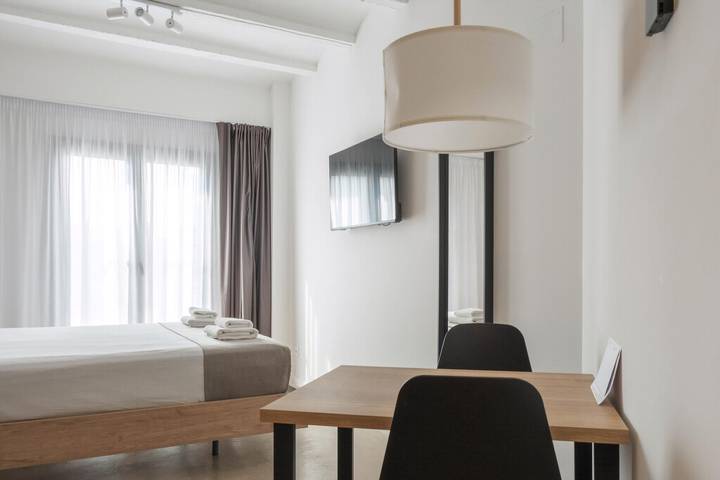 Studio entier, Guest Ready - Fira Barcelona Modern Studio in Hospitalet de Llobregat, L'Hospitalet de Llobregat
