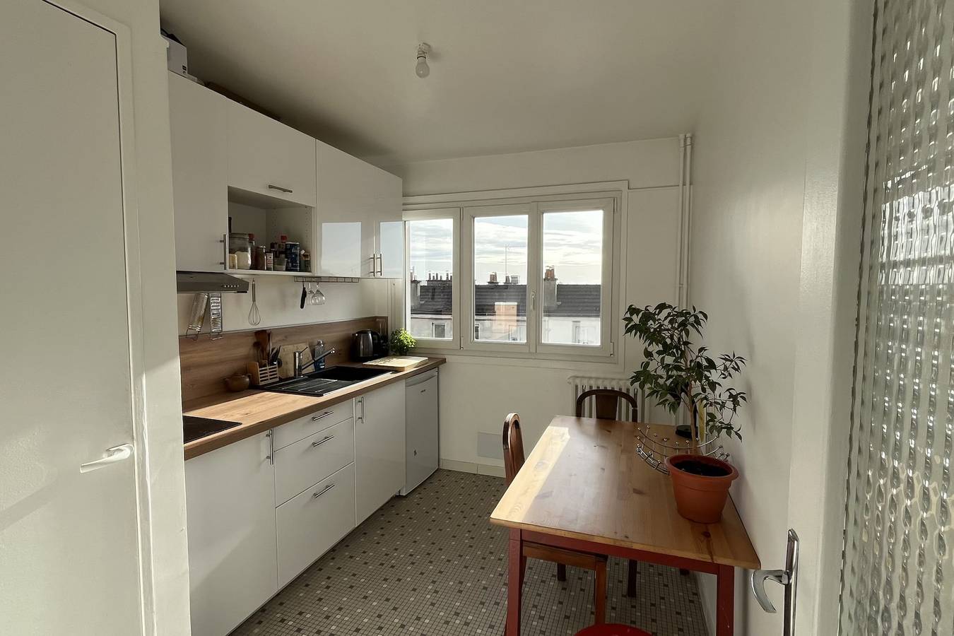 Appartement entier, Appartement paisible aux Lilas, proche de Paris in Les Lilas, Seine-Saint-Denis