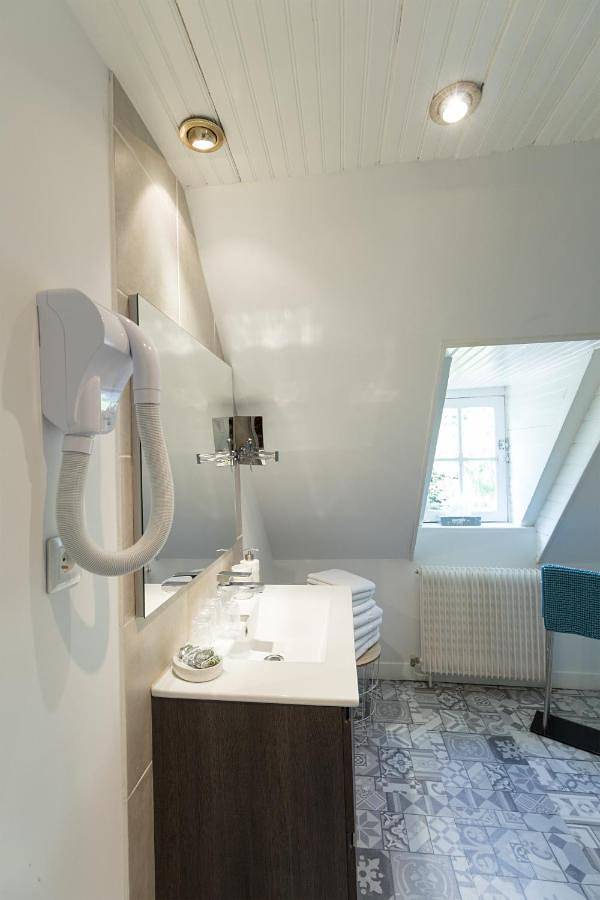Gîte pour 4 personnes, avec sauna ainsi que jacuzzi et jardin à Eu - 4
