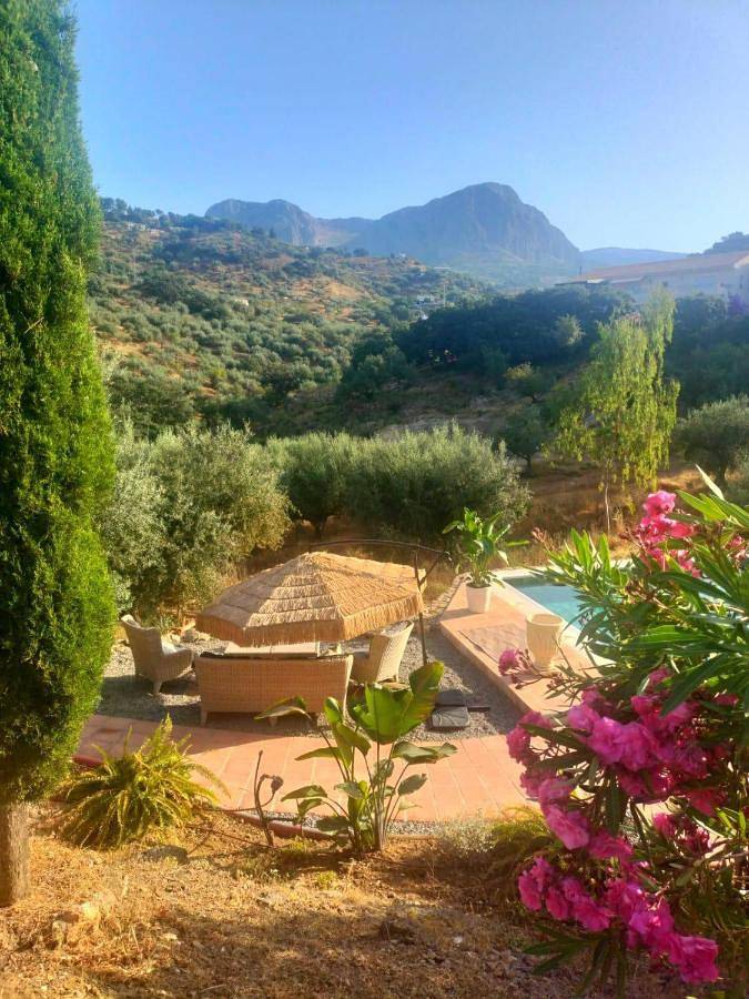 Casa rural para 2 personas, con jardín y piscina además de sauna y jacuzzi en Riogordo - 2