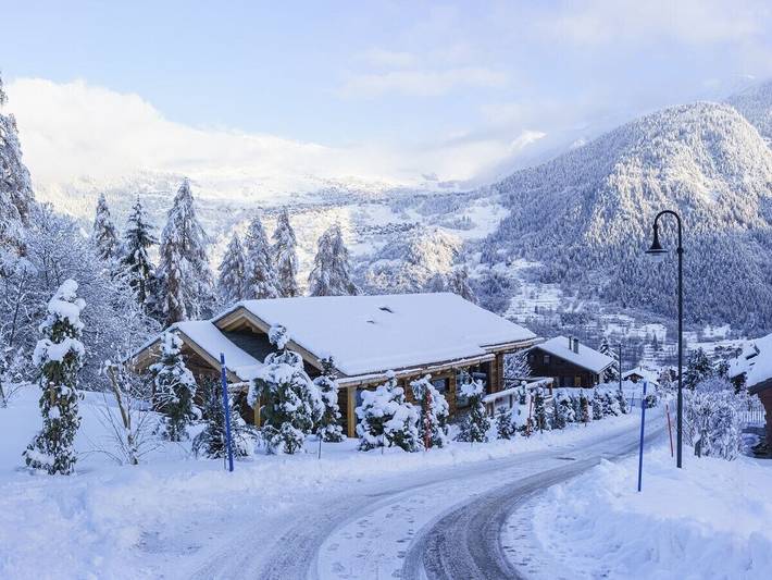 Location de vacances pour 2 personnes, avec terrasse dans Bruson