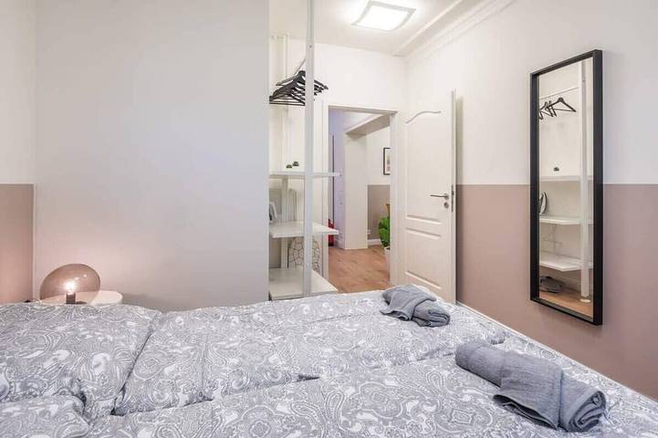 Ganze Wohnung, Charming Apartment in prime location in Hamburg Rotherbaum, Hamburg
