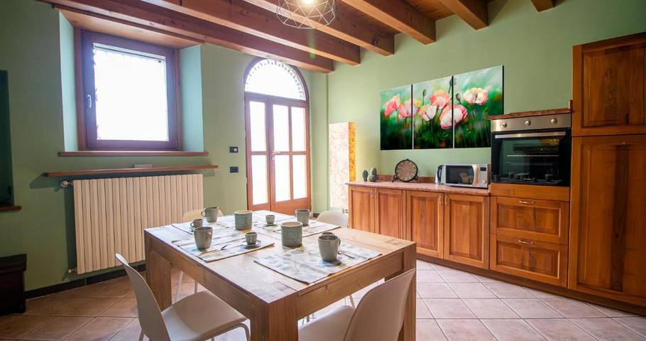 Ferienhaus für 12 Personen, mit Garten und Ausblick am Gardasee - 4