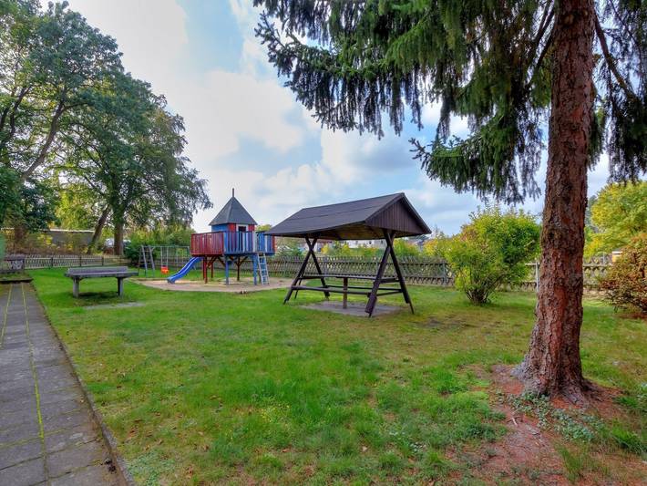 Bungalow für 24 Personen, mit Terrasse und Garten, kinderfreundlich in Korswandt - 2