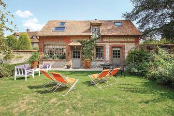 Gîte pour 4 personnes, avec terrasse à Les Damps