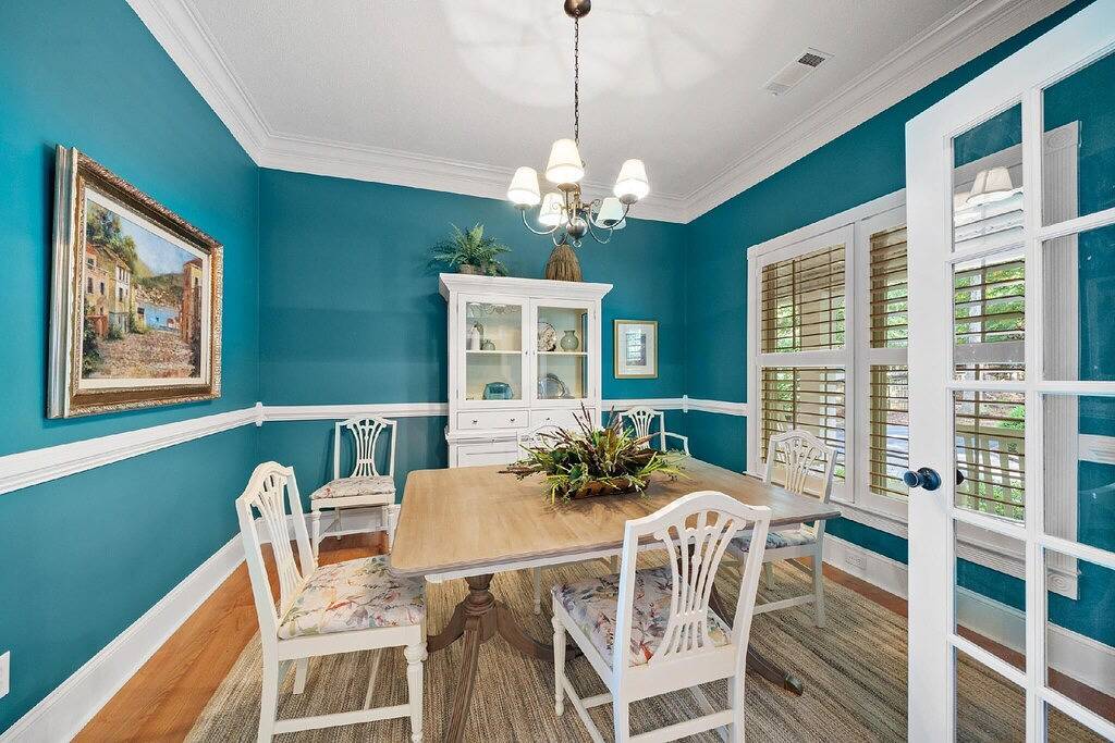 Relaxing Waterfront w/ Dock, Easy Drive, On the Lake in Lake Oconee