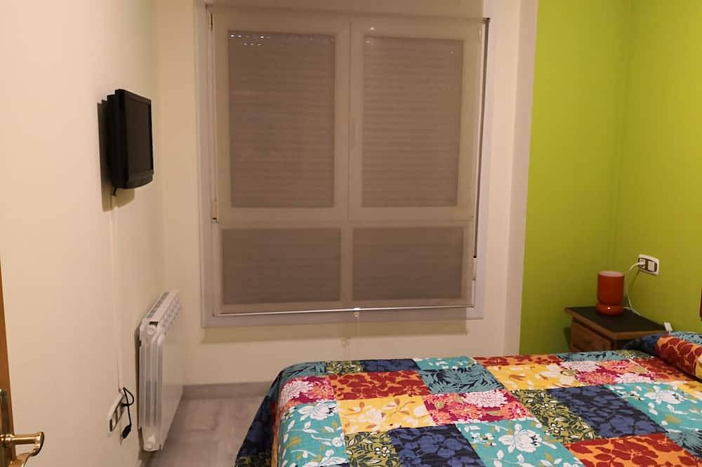 Appartamento intero, Confortevole Appartamento Arredato in Oviedo, Montagne Cantabriche