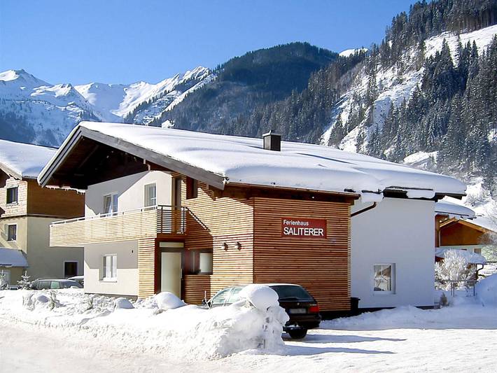 Chalet für 20 Personen, mit Balkon und Terrasse sowie Garten und Sauna in Großarl