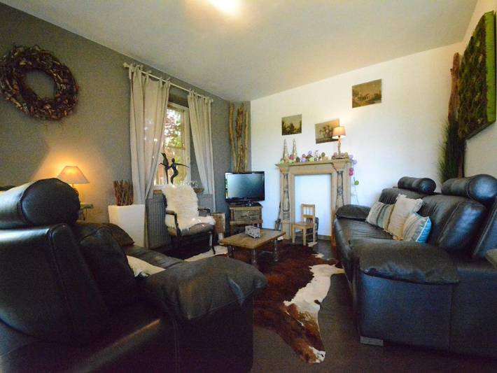 Location de vacances pour 8 personnes, avec jardin et terrasse dans Jehonville - 4