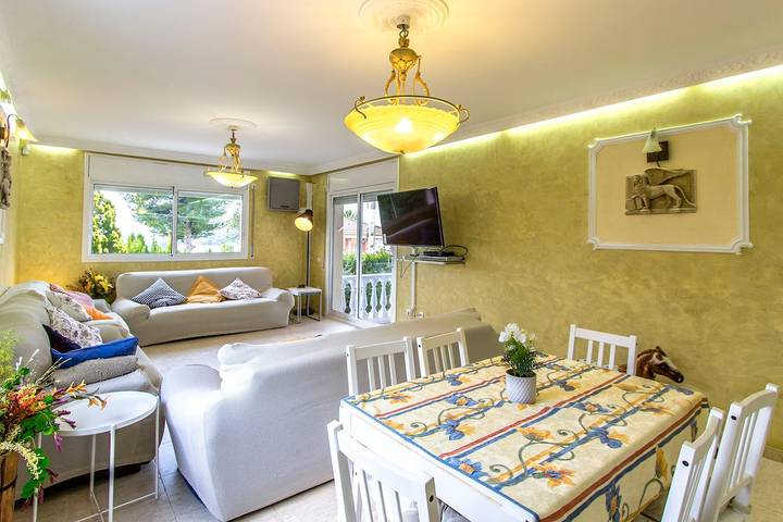 Chalet para 8 personas, con jardín en Bajo Penedés - 4