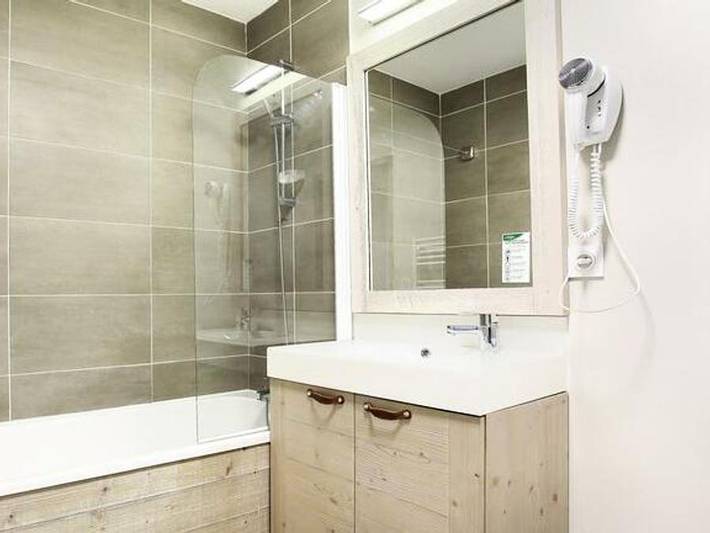 Camping pour 8 personnes, avec balcon et sauna en Haute-Savoie - 4