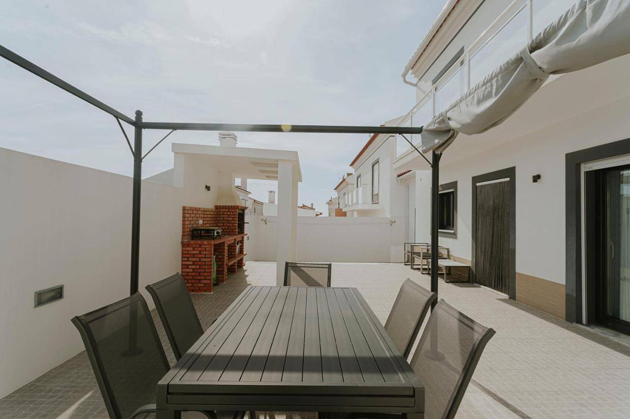 Best Houses 42 - Recanto Portugues in Atouguia da Baleia, Leiria distrito