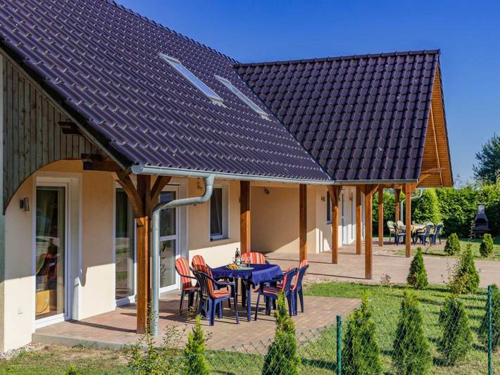 Ferienwohnung für 6 Personen, mit Terrasse und Garten in Mölschow - 3