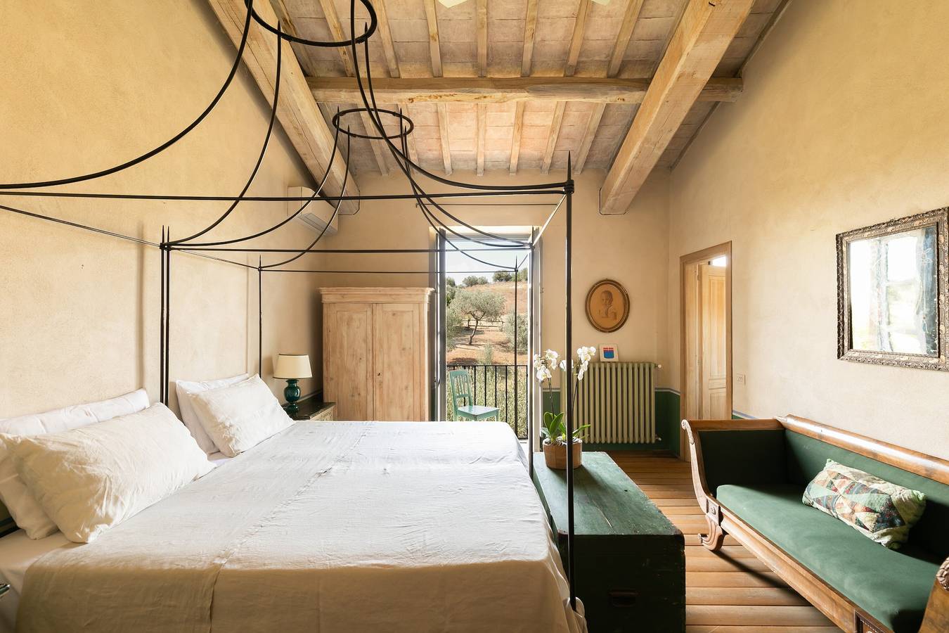 Villa 'Tenuta Colle Sala The' avec vue sur la montagne, Wi-Fi et climatisation in Magliano Sabina, Province de Rieti