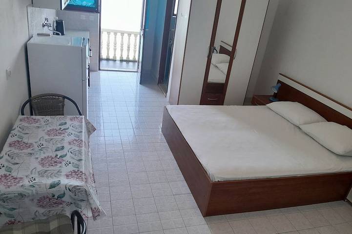 Ganze Wohnung, Studio Appartement am Strand Bucht Pjestata, Peljesac in Dubrovnik-Neretva