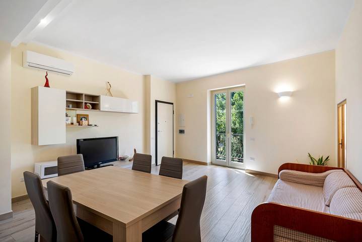 Maison de vacances 'Casa Alle Porte Della Costiera' avec vue sur la montagne, Wi-Fi et climatisation in Cava de' Tirreni, Côte Tyrrhénienne Campanie