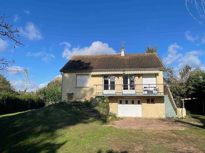 Location de vacances pour 6 personnes, avec jardin et balcon à Savigny-en-Véron