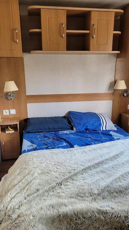 Chalet pour 6 personnes, avec piscine et jardin