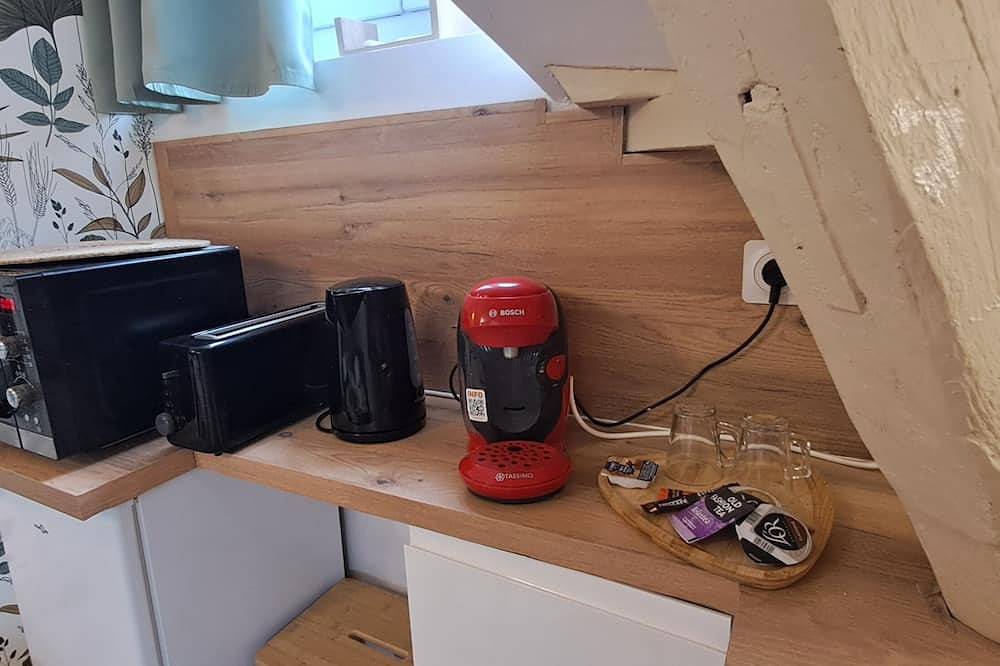 Ganze Wohnung, Studio Notre Dame 3 in the heart of town, 30 minutes from the Puy du Fou park in Cholet, Cholet und Umgebung