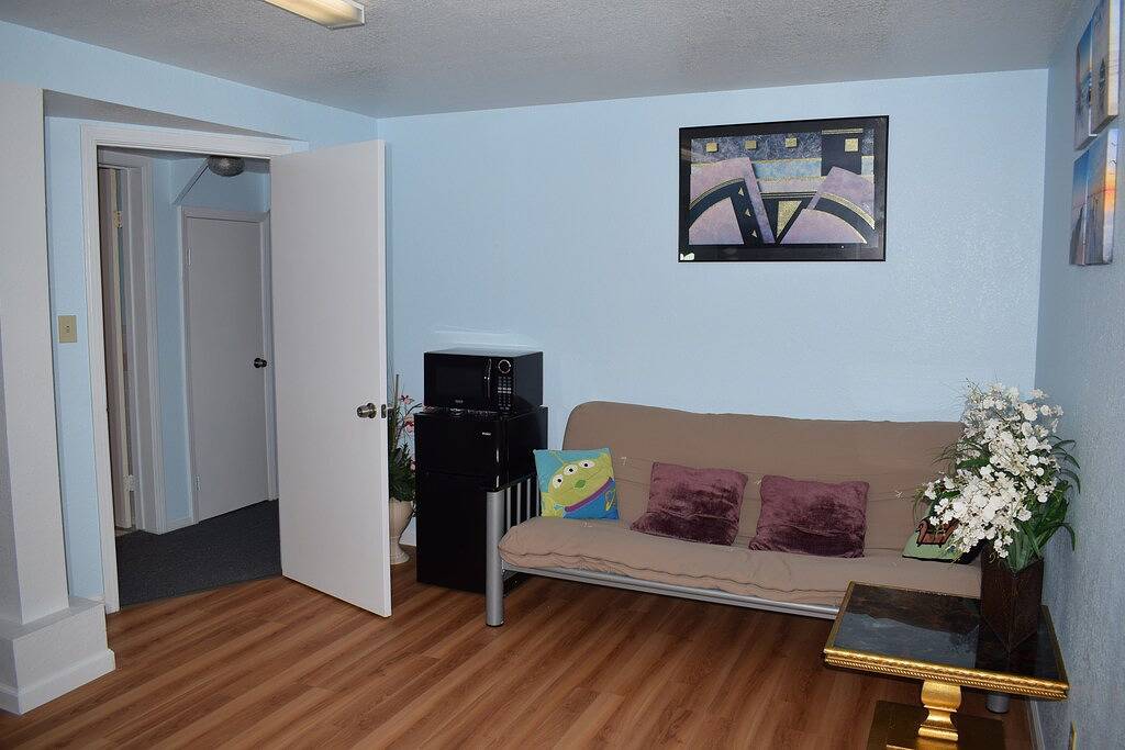 Ganze Wohnung, Neu renovierte, komplett private Suite mit Parkplatz, bequemer öffentlicher Nahverkehr in San Francisco, Nordkalifornien