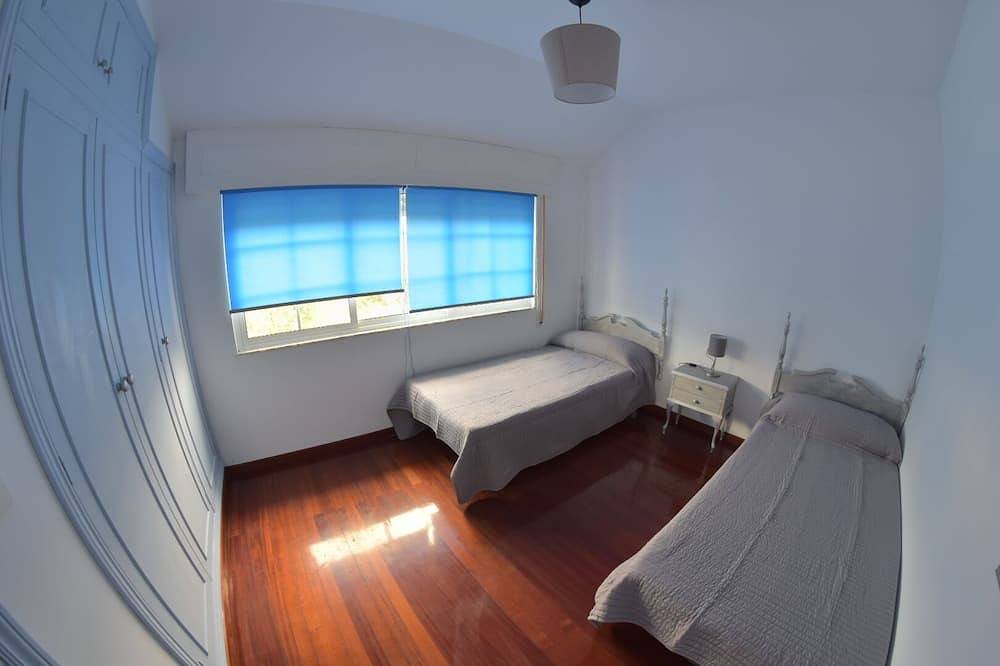 Rincón da Frouxeira, Casa al Lado del mar in Valdoviño, Galician Coast