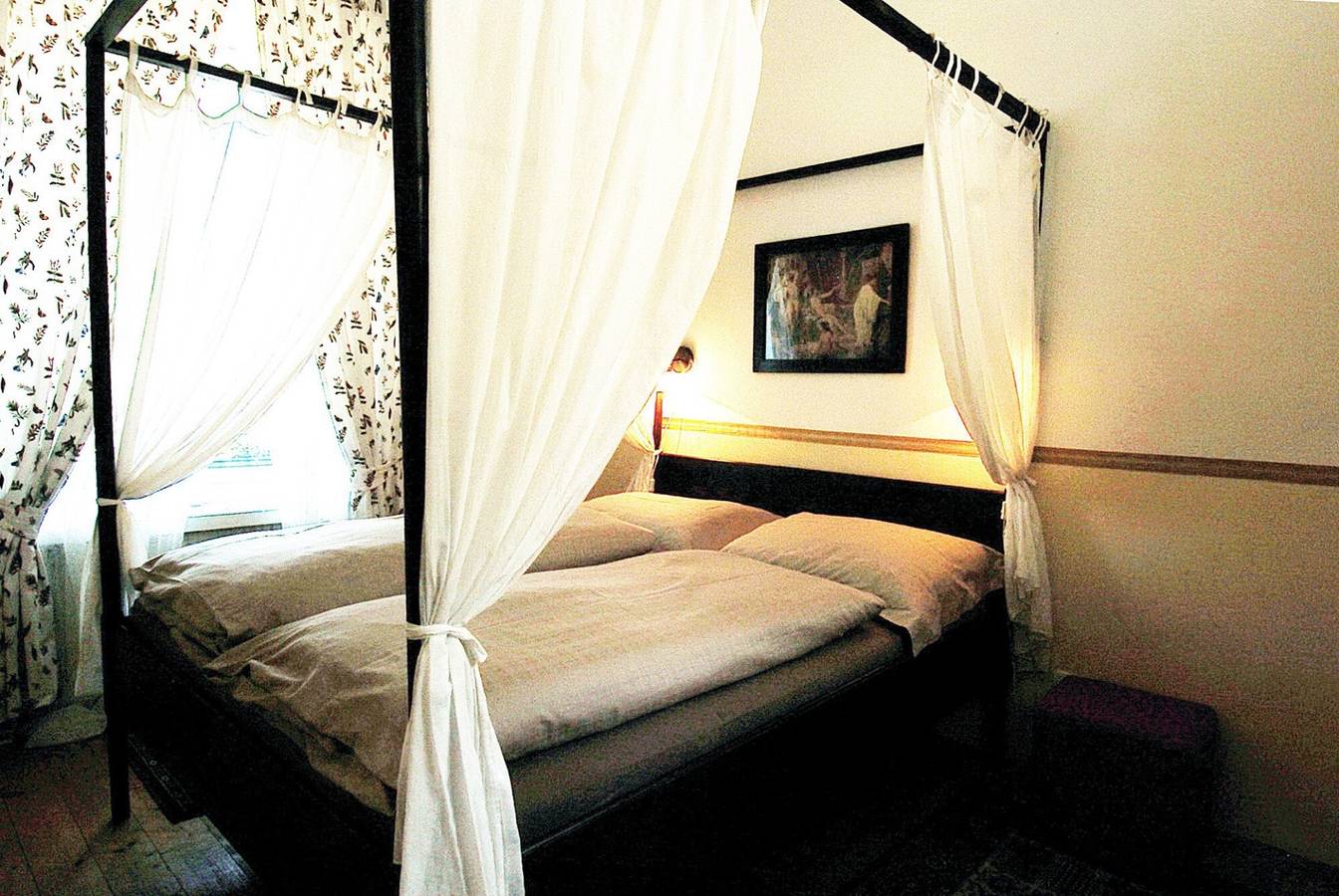 Entire apartment, Apartment 'Bioweingut Hauerhof 99 - 2' with Shared Garden, Wi-Fi and Air Conditioning in Klosterneuburg, Wien-Umgebung