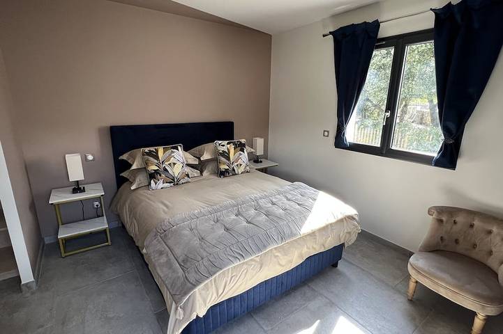 Location de vacances pour 4 personnes, avec jacuzzi ainsi que terrasse et jardin à Cazevieille - 4