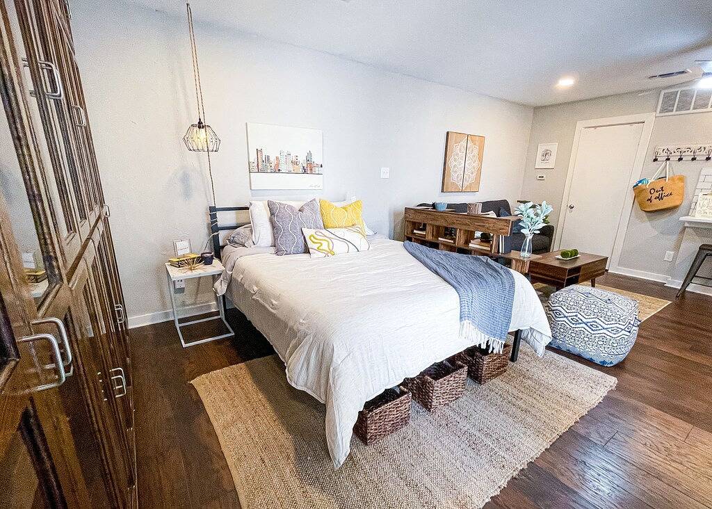 Ganze Wohnung, Cozy Studio condo with pool, nightlife and restaurants! in Fort Worth, Tarrant County