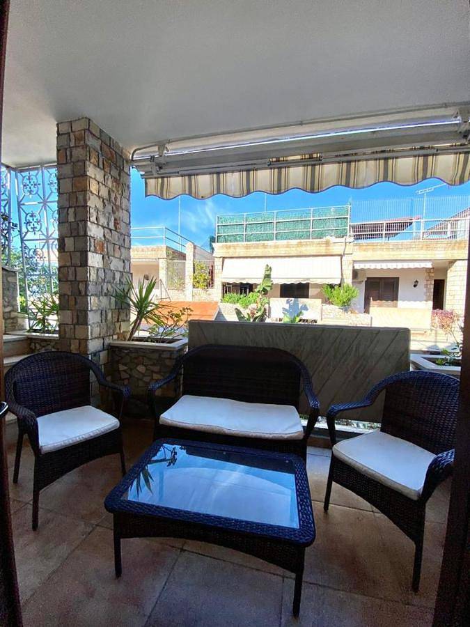 Gîte pour 3 personnes, avec terrasse à San Cataldo - 4