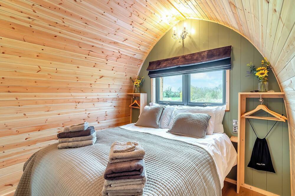 1 bedroom accommodation in Church Broughton, near Derby in Church Broughton, Derbyshire
