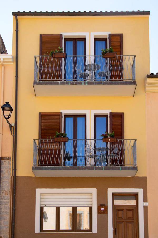 Double Room with Private Bathroom in Luogosanto, Gallura