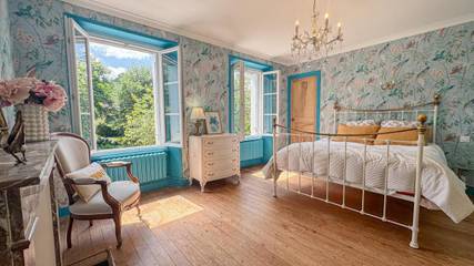 Gîte pour 10 personnes, avec vue et jardin à Cahan