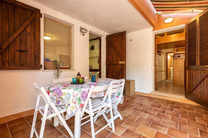 Casa vacanze con terrazza privata, giardino privato e Wi-Fi in Stintino, Nurra
