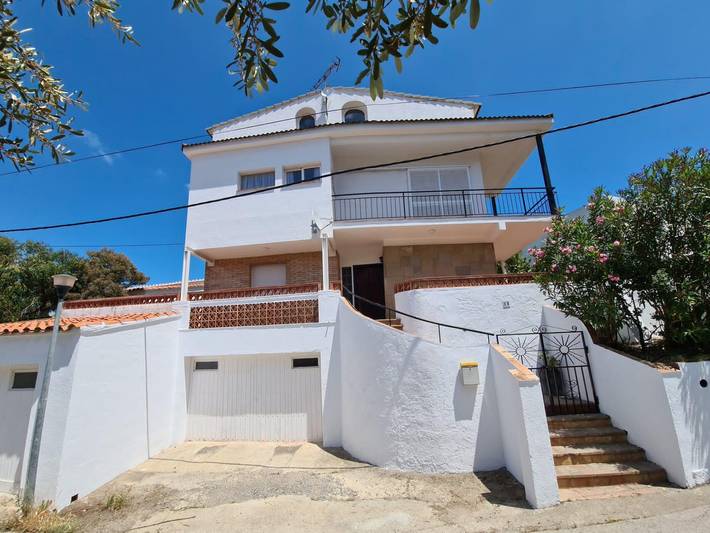 Ferienhaus für 9 Personen, mit Terrasse in Llanca - 2