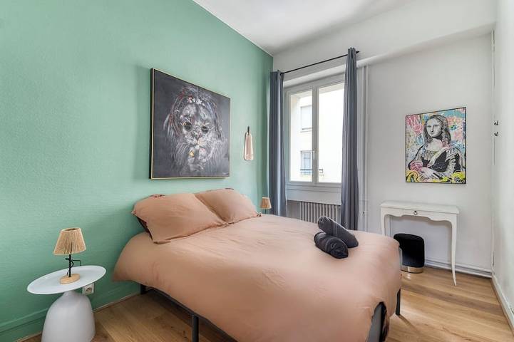 Large typical Angevine town house in the heart of Angers in Angers, Angers und Umgebung