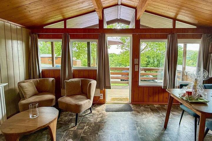 Chalet voor 2 personen, met tuin en zwembad, met huisdier - 1