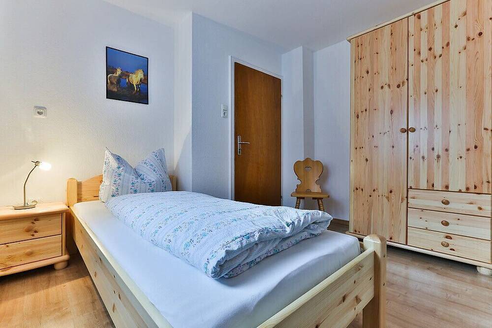 Ganze Wohnung, Ferienwohnung mit herrlichem Bergblick - Traumurlaub in den Bergen in Schönau am Königssee, Berchtesgadener Alpen