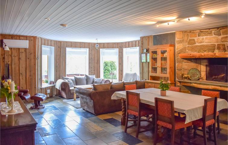 Ferienhaus für 11 Personen mit Terrasse in Masfjorden