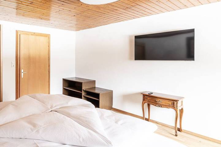 Ferienhaus für 8 Personen, mit Terrasse und Garten in Mellau - 2