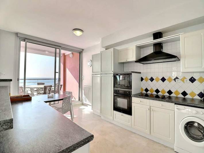 Gîte pour 6 personnes, avec balcon/terrasse, animaux acceptés dans Plage Centrale (Valras-Plage) - 2