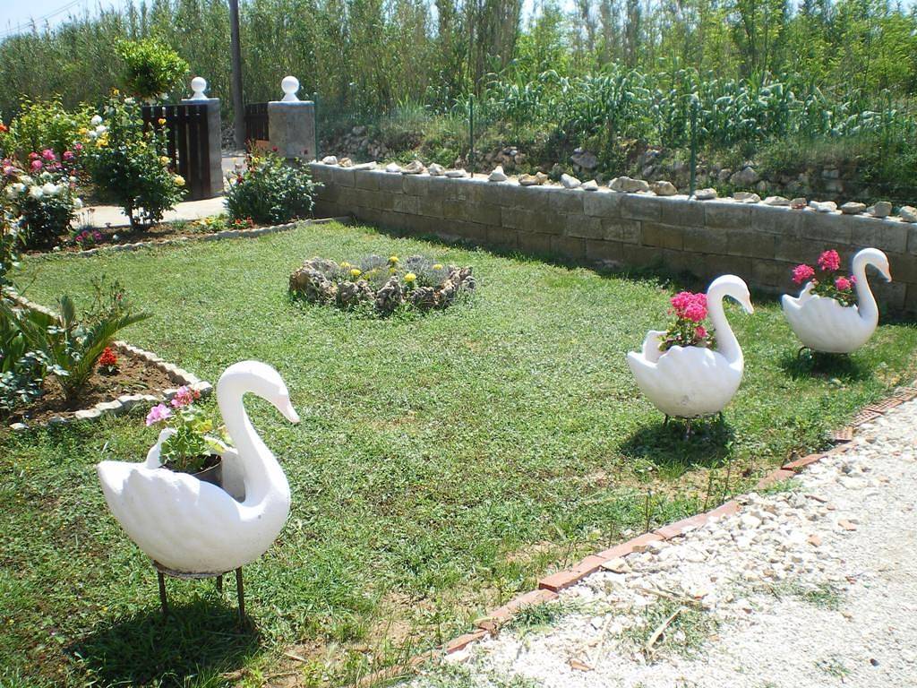 Cijeli apartman, Ferienwohnung in Privlaka mit Meerblick, Balkon, Klimaanlage, W-Lan (667-1) in Privlaka, Zadarska županija