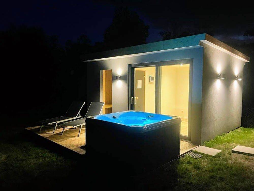 Strandnah - Hunde willkommen - Whirlpool - Sauna - Garten eingezäunt in Neßmersiel, Dornum