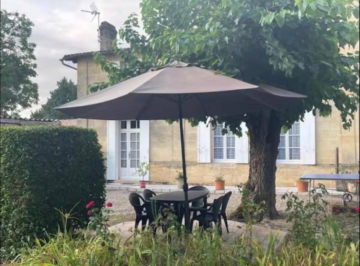 Le logis d Adrien in Saint-Magne-de-Castillon, Région de Libourne