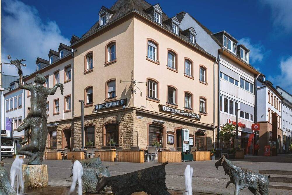 Vierbettzimmer Loum - Hotel Louis Müller in Bitburg, Eifelkreis Bitburg-Prüm