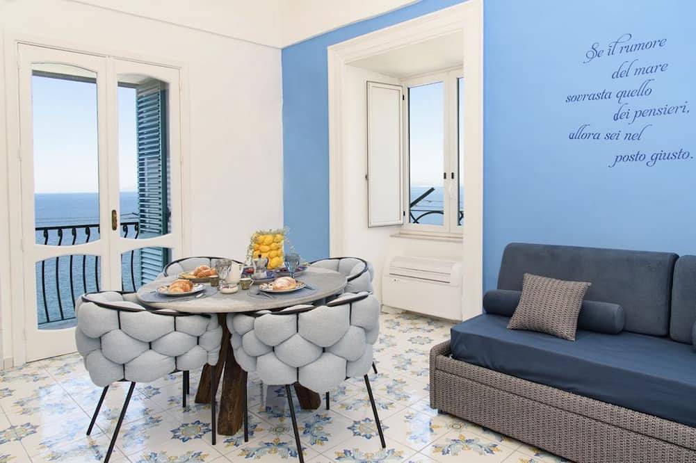 Entire apartment, Casa Gradoni - Anema e Core in Meta, Sorrento Coast