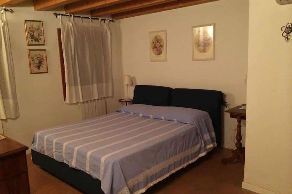 Apartamento entero, Tiglio, encantadora residencia en la Barchessa de una villa veneciana: Villa Pastori in Mira, Provincia de Venezia