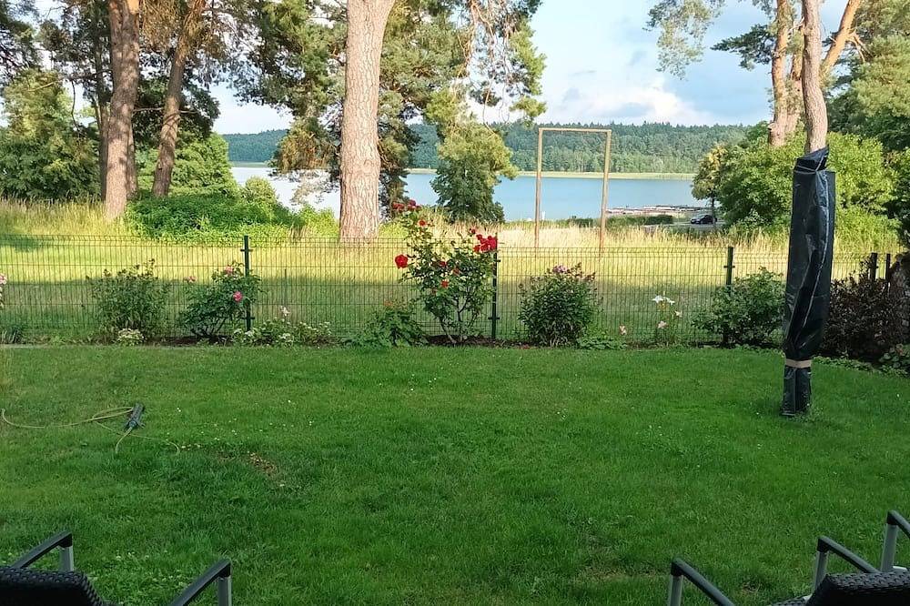 Ganze Wohnung, Ferienwohnung mit Seeblick in Fürstensee, Neustrelitz