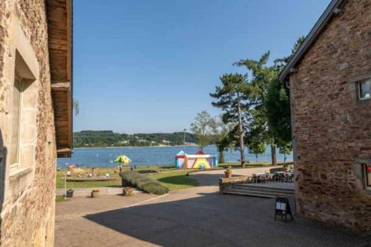 Three-Bedroom House in Canet-de-Salars, Lac de Pareloup