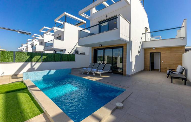 Maison de vacances pour 6 personnes, avec terrasse et piscine - 1