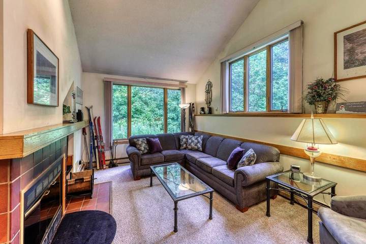 Ferienhaus für 8 Personen, mit Terrasse und Whirlpool sowie Sauna und Pool - 1